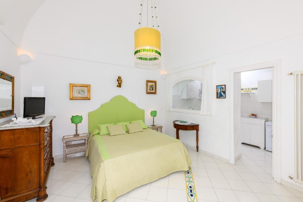 Proprieta Antonio 3 Unita Indipendenti Apartment Positano Luaran gambar