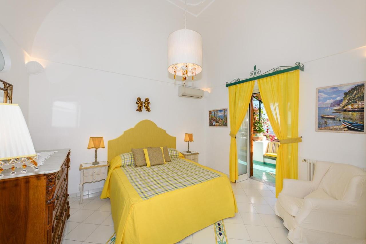 Proprieta Antonio 3 Unita Indipendenti Apartment Positano Luaran gambar