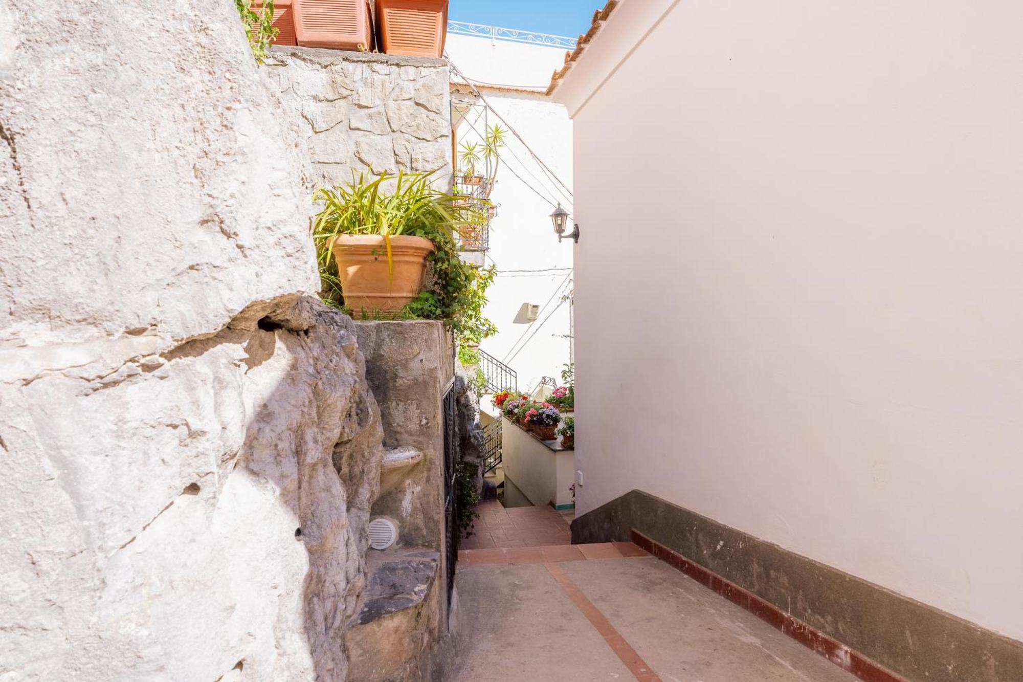 Proprieta Antonio 3 Unita Indipendenti Apartment Positano Luaran gambar