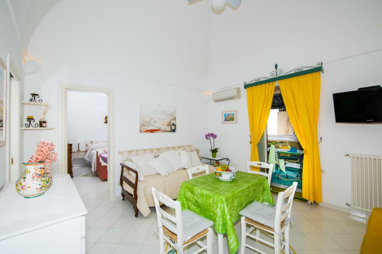 Proprieta Antonio 3 Unita Indipendenti Apartment Positano Luaran gambar