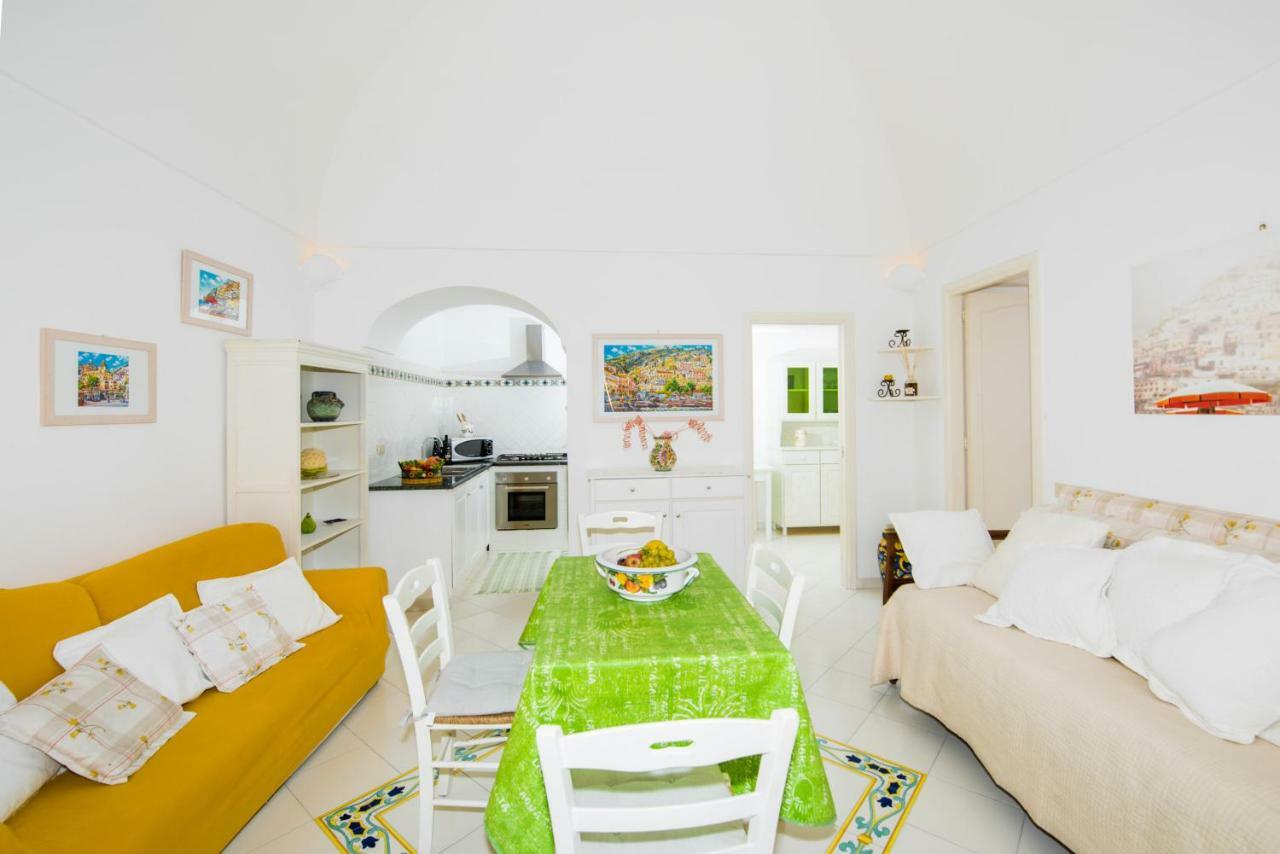 Proprieta Antonio 3 Unita Indipendenti Apartment Positano Luaran gambar